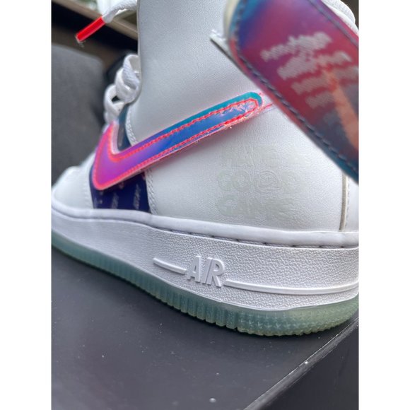 Nike White and Multicolor Women's Sneakers - Picture 6 of 12